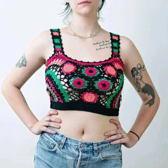 Handmade Crochet Knit Crop Top - S/M - Picture 5 of 7